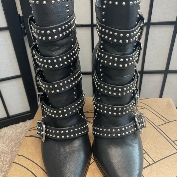 Steve Madden Comet Western Studded Heeled Black Boots 8.5 - Picture 3 of 7